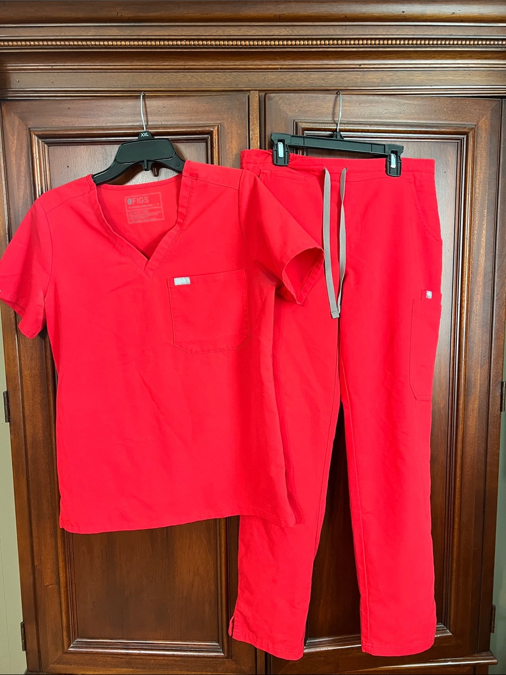 Figs Red Medical Scrub Top & Drawstring Pants Size Top S pants s/p